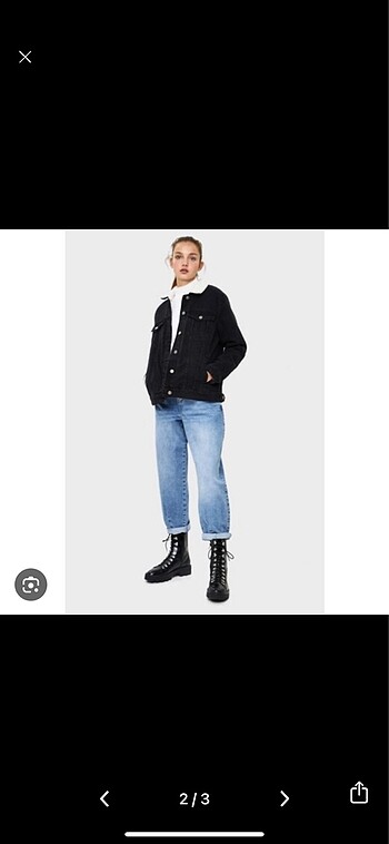 Bershka Berskha Siyah Suni Yünlü Ceket
