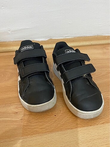 Adidas çocuk spor ayakkabı