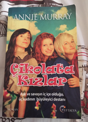 Zevkle okuduğum çok beğendiğim kitaplarımdan birisi