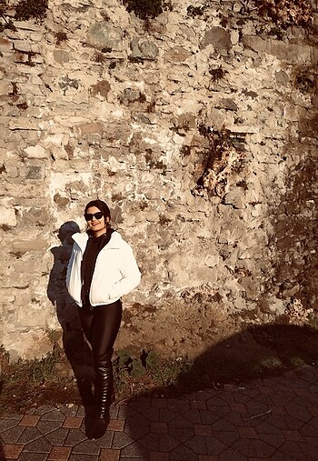 Beyaz Mont