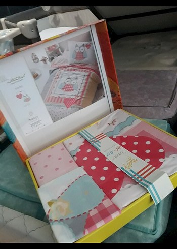 Çocuklar için Pastel Renkli Çok Renkli Nevresim Seti