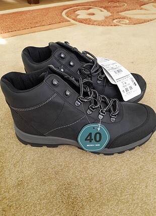 Erkek outdoor 40 numara bot