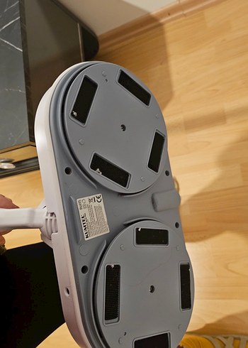 Beyaz Gri Elektrikli Mop +2 Yedek Mop - Görsel 2