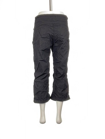 38 Beden H&M Bermuda / Kapri %70 İndirimli.