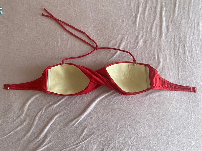 LC Waikiki Kırmızı bikini üstü