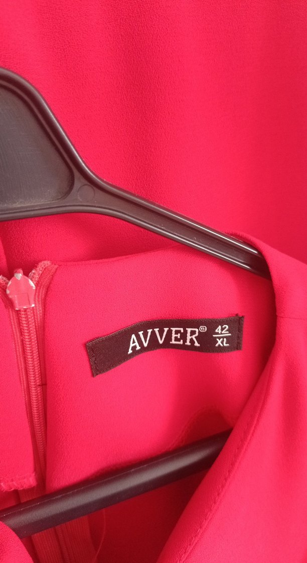 Kırmızı Uzun Kollu Fırfırlı takim Elbise - Görsel 4