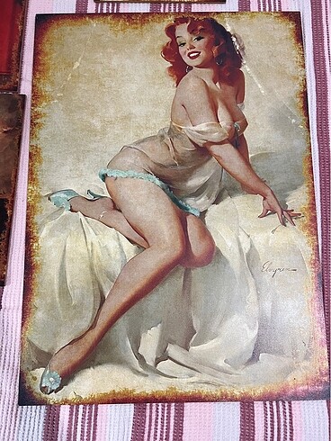  Beden Tablolar Ahşap Vintage Retro Pin up kızları 10 adet