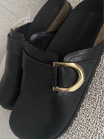 39 Beden siyah Renk Stradivarius terlik