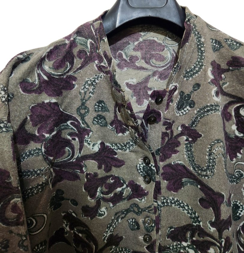 Düğmeli Desenli Kadın Bluz - Görsel 3