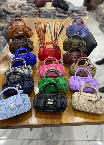  Beden bordo Renk Miu miu bordo askılı çanta 