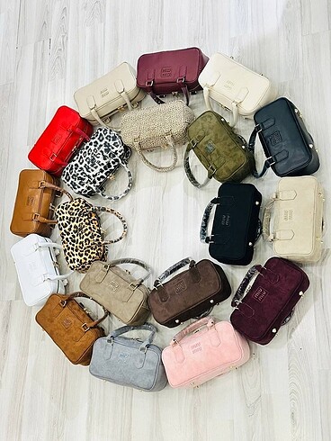 Miu Miu Miu Miu siyah baget çanta