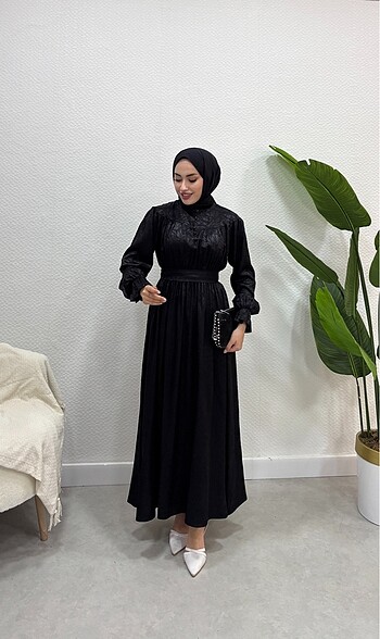 Zara SİYAH SATEN ELBİSE