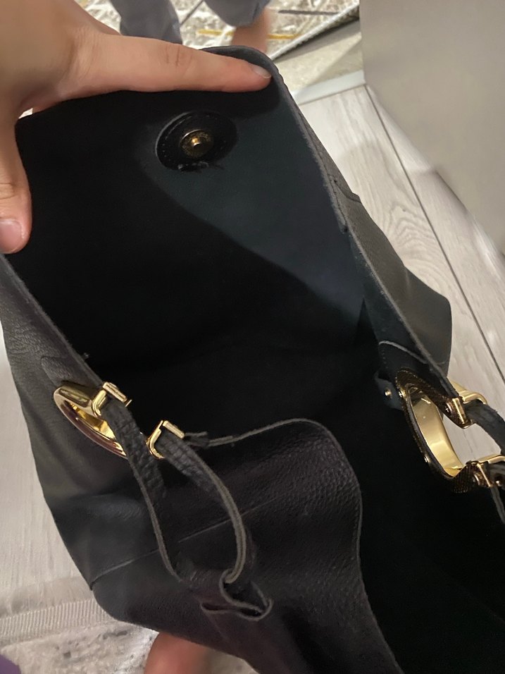 Tokalı Siyah Deri Kadın Çanta - Görsel 4