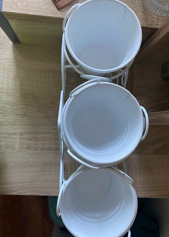 Çiçek Beyaz Metal Mini Araba Saksılık
