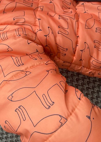 Erkek Çocuk Kapüşonlu Şişme Mont - Görsel 3