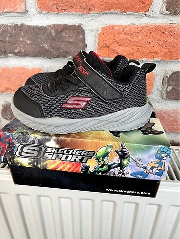 Skechers 24 numara