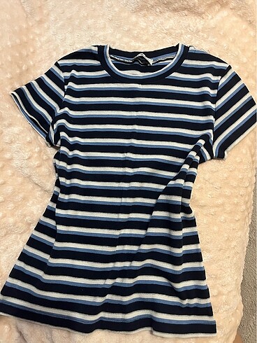Çizgili t-shirt