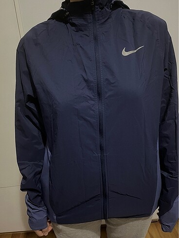 s Beden lacivert Renk Nike yağmurluk