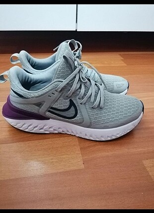 Spor nike 