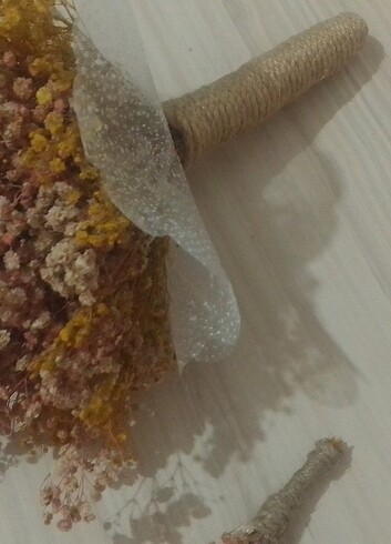 Gelin çiçeği damat yaka çiçeği - Görsel 3