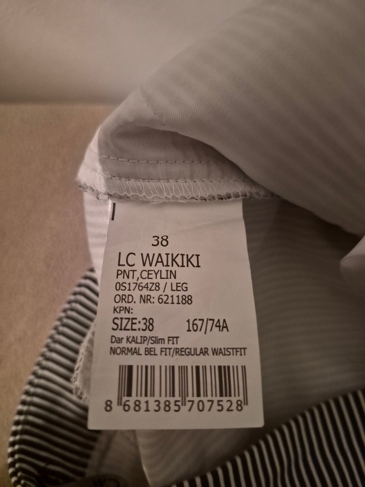 siyah Çizgili Kadın Kumaş Pantolon - Görsel 2