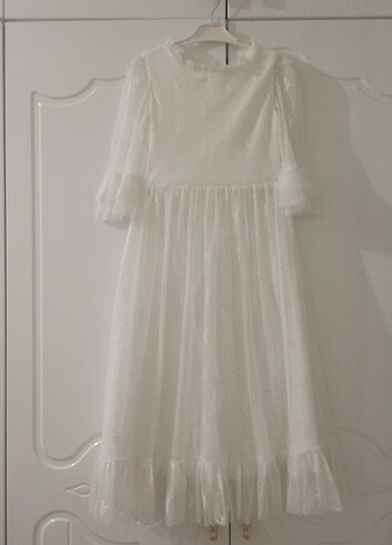 10 Yaş Beden beyaz Renk Kız çocuk elbise 