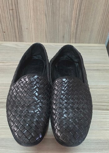 inci Sik Siyah Orgu Deri Slip On Ayakkabi İnci Markali