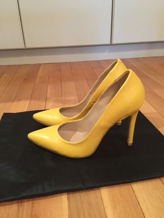 37 Beden sarı Renk SIFIR SHOE TEK SARI STILETTO