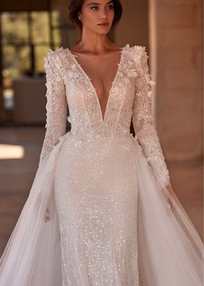 balık model uzun kollu işlemeli dantelli demonte gelinlik - Görsel 3