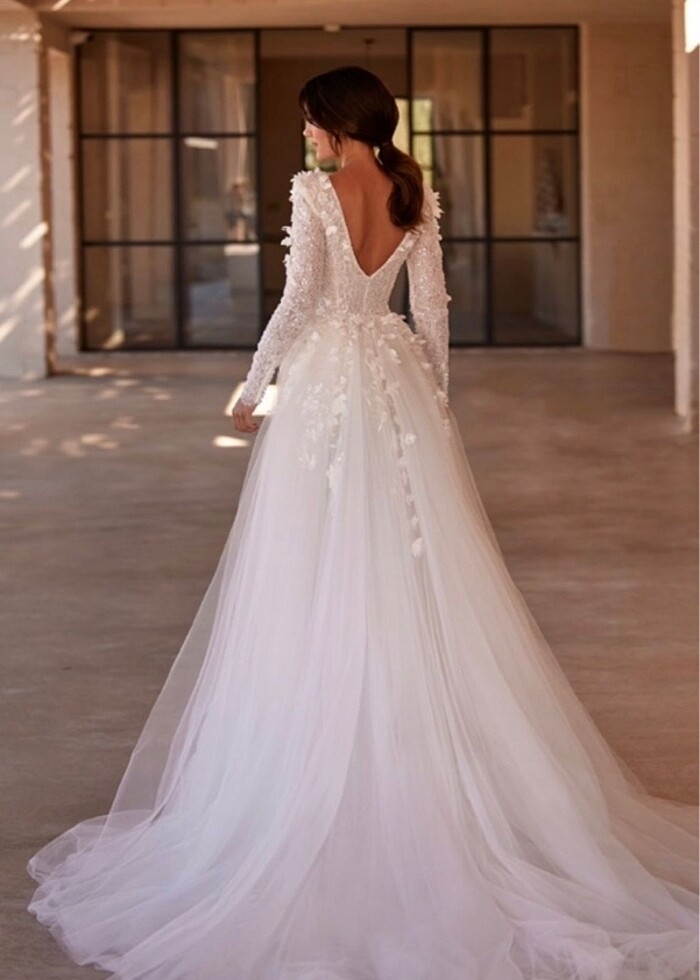 balık model uzun kollu işlemeli dantelli demonte gelinlik - Görsel 5