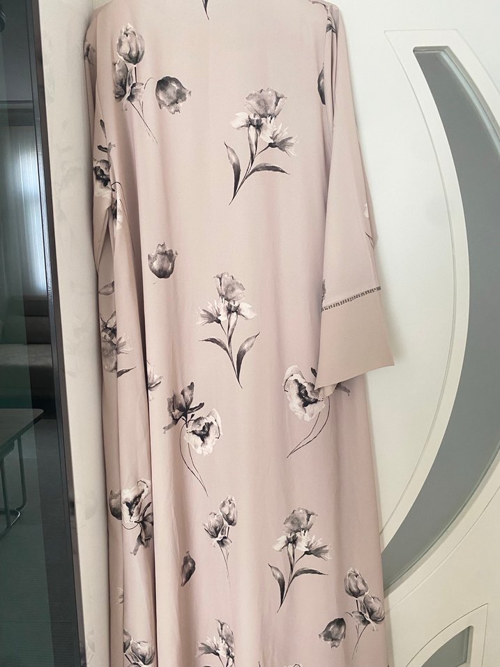 Bej Uzun Kollu taşlı abaya ipek tesettür abaya - Görsel 5