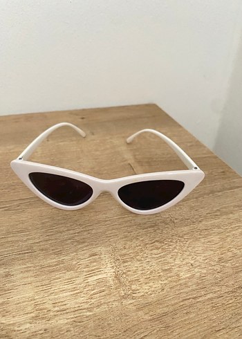 Kadın Güneş Gözlüğü - Görsel 3