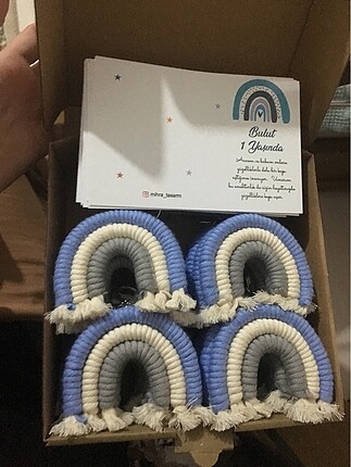 Makrome gökkuşağı anahtarlık
