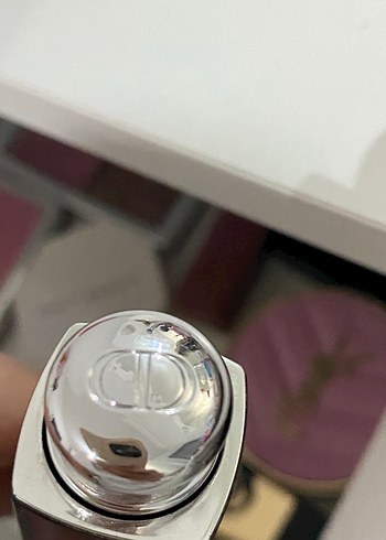  Beden Dior Addict Rouge 418