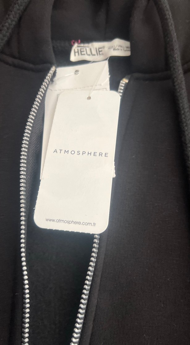 Siyah Kapüşonlu Fermuarlı Sweatshirt - Görsel 3