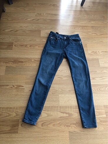 Mavi jeans kot