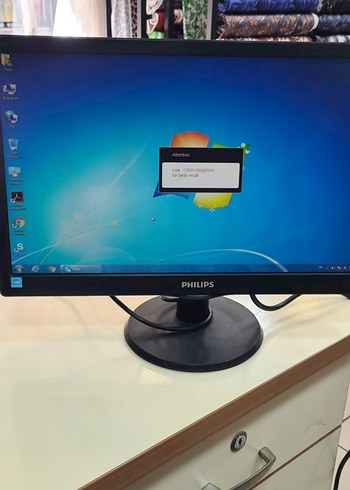 PHILIPS 19 LED EKRAN - Görsel 2