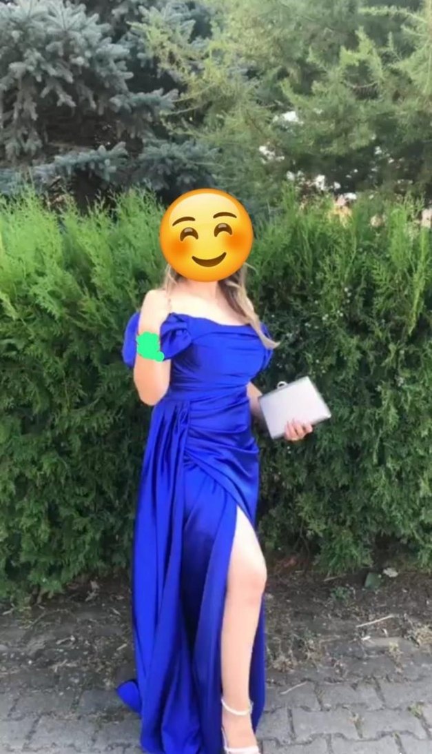 Parlak Mavi Straplez Midi Mezuniyet Elbisesi - Görsel 2