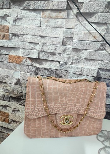 Zincir Detaylı Pembe Yılan Derisi Desenli Deri Çanta - Görsel 3