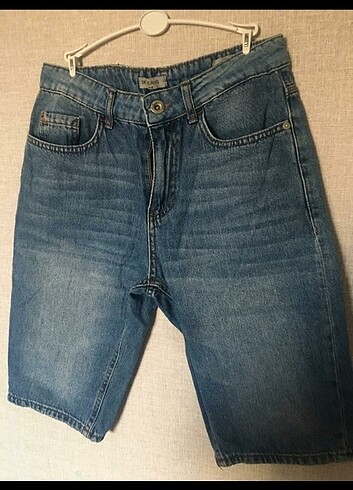 29 Beden mavi Renk Defacto jeans kot şort