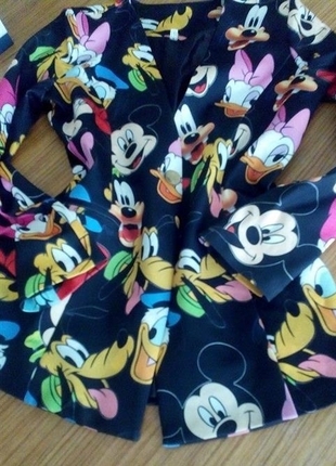 Markasız Ürün << DALGIÇ KUMAŞ-Mickey Mouse desenli Blazer Ceket >>
