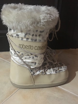Roberto Cavalli tasarim moonbot