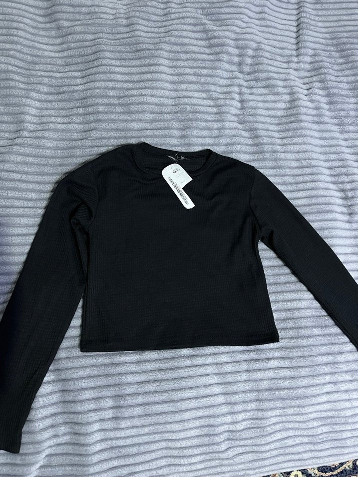 Siyah Crop Bluz - Görsel 2