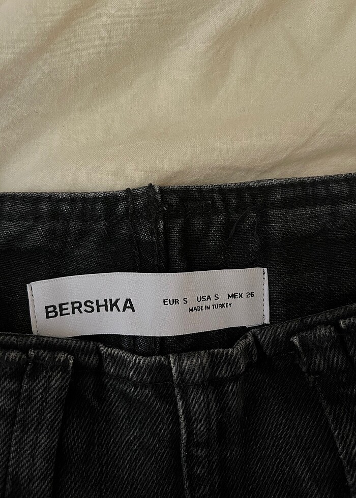 Bershka siyah şort etek - Görsel 4