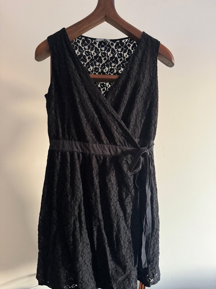 Dantel Detaylı Siyah Midi Elbise - Görsel 5