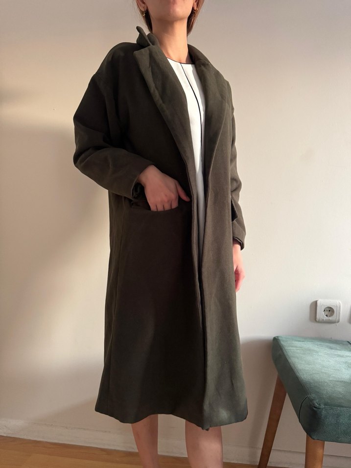 Haki Yeşili Uzun Süet Kaban - Görsel 3