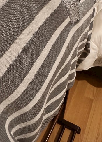 Gri Çizgili Polo Yaka Örgü Kadın Kazak - Görsel 4