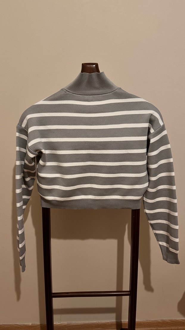 Gri Çizgili Polo Yaka Örgü Kadın Kazak - Görsel 5