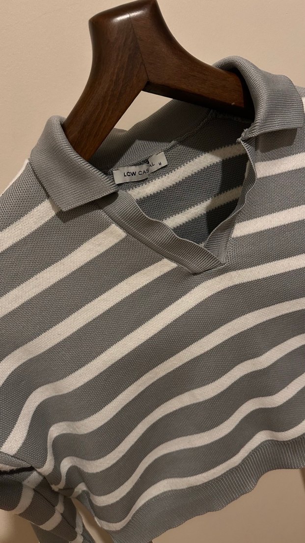 Gri Çizgili Polo Yaka Örgü Kadın Kazak - Görsel 3