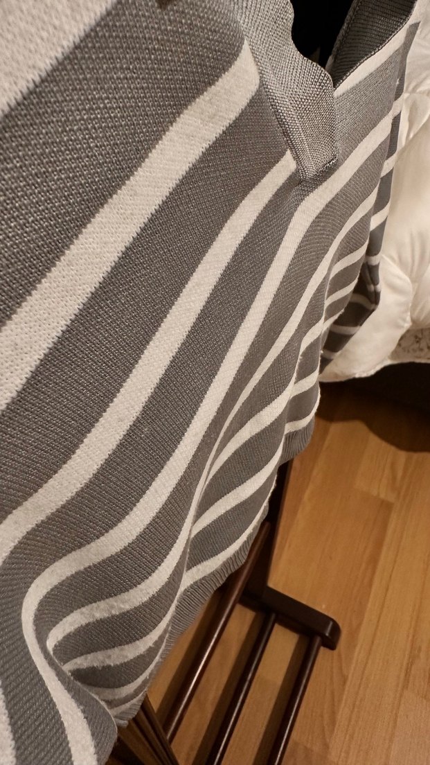 Gri Çizgili Polo Yaka Örgü Kadın Kazak - Görsel 4